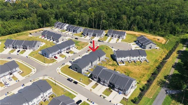 1262 Evelynnview Lane, Kernersville, NC 27284