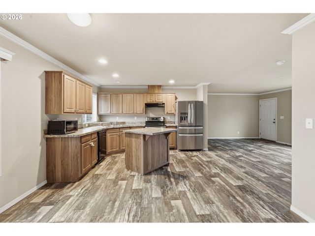 10701 Se HIGHWAY 212 C4, Clackamas, OR 97015