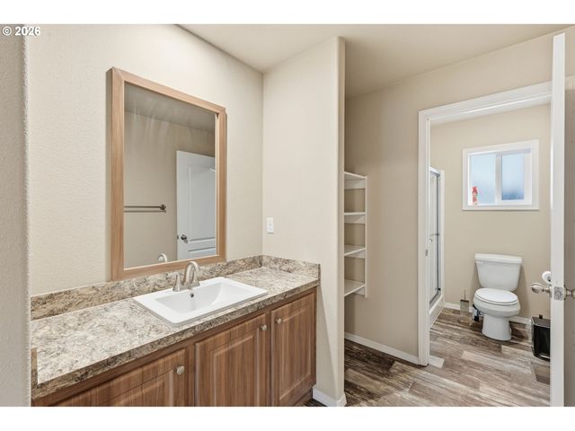 10701 Se HIGHWAY 212 C4, Clackamas, OR 97015