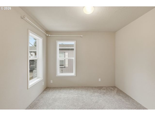 10701 Se HIGHWAY 212 C4, Clackamas, OR 97015