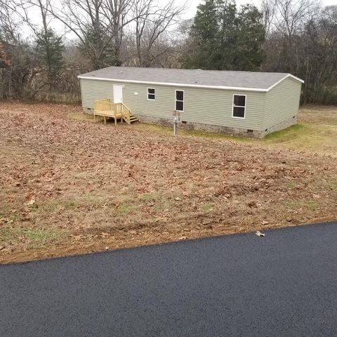 205 Dorothy Ln, Hartsville, TN 37074