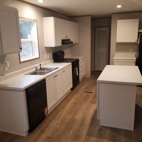 205 Dorothy Ln, Hartsville, TN 37074