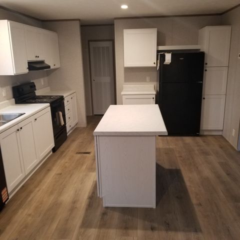 205 Dorothy Ln, Hartsville, TN 37074