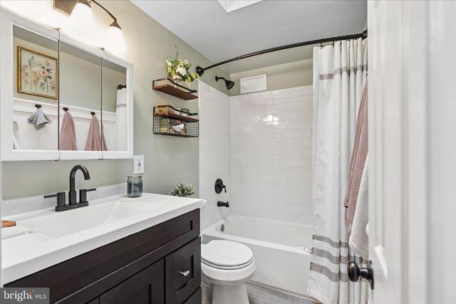 803 BERGEN ST, Philadelphia, PA 19111