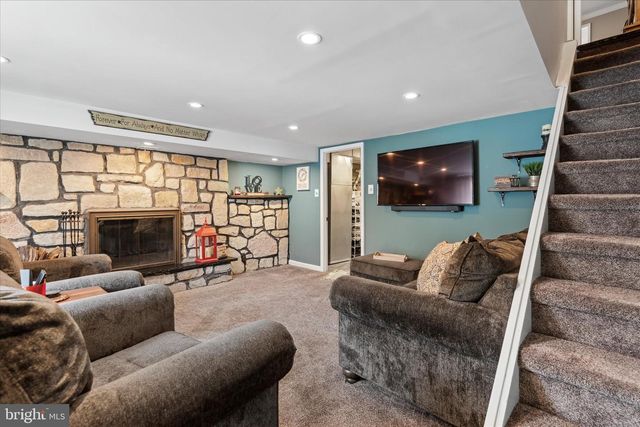 803 BERGEN ST, Philadelphia, PA 19111