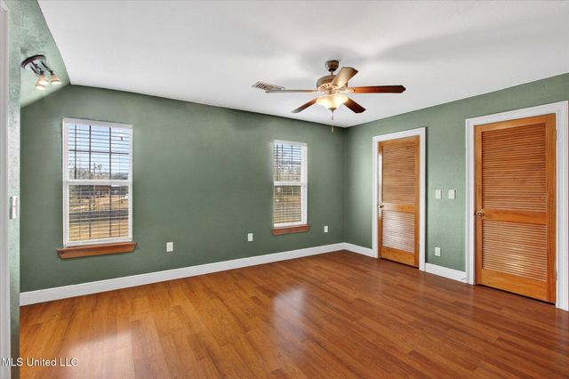 17161 Fenton Dedeaux Road, Kiln, MS 39556