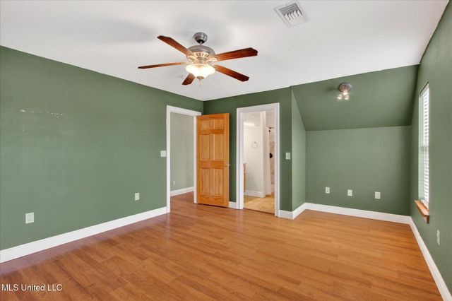 17161 Fenton Dedeaux Road, Kiln, MS 39556