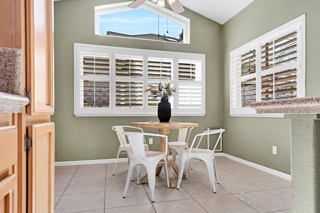 147 Teceira Way, Folsom, CA 95630