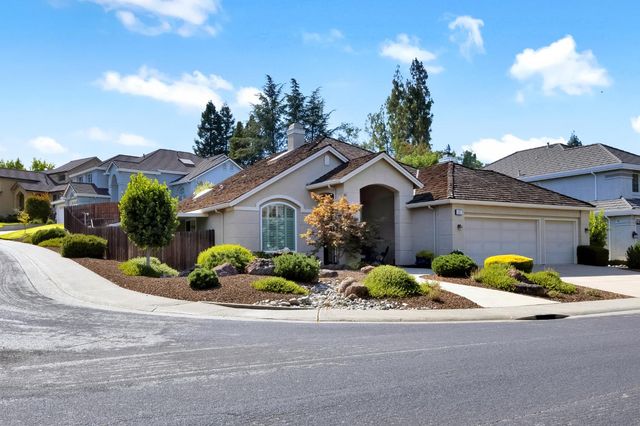 147 Teceira Way, Folsom, CA 95630