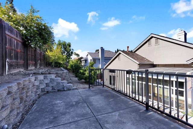 147 Teceira Way, Folsom, CA 95630