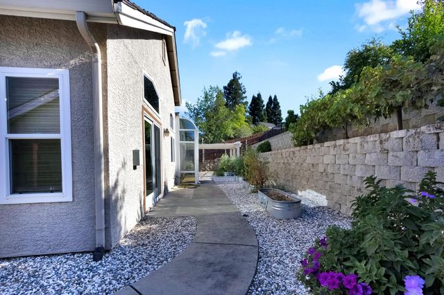 147 Teceira Way, Folsom, CA 95630