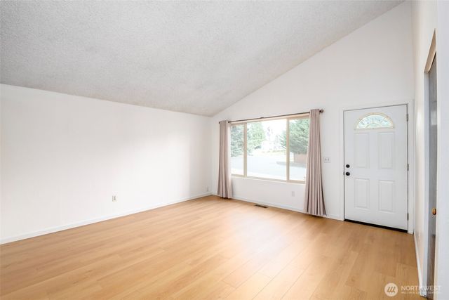 30031 45th Place S, Auburn, WA 98001