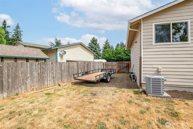 30031 45th Place S, Auburn, WA 98001