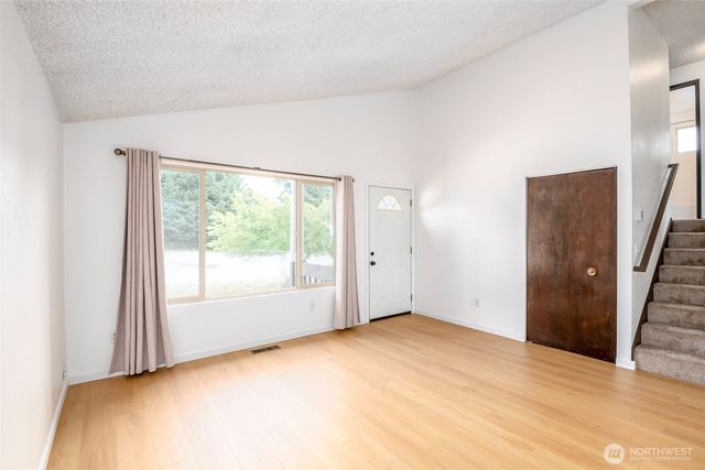 30031 45th Place S, Auburn, WA 98001