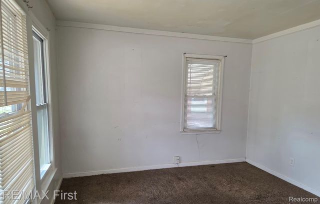 12717 Riad Street, Detroit, MI 48224