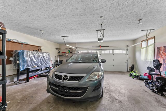 8031 Edgewood Court, Plainfield, IN 46168