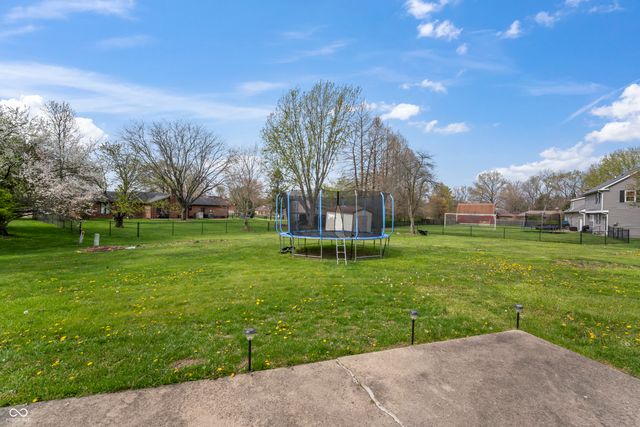 8031 Edgewood Court, Plainfield, IN 46168