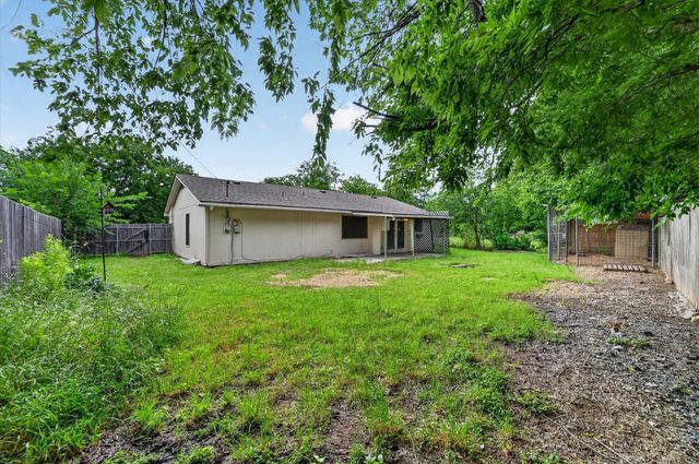 207 Water Lane, Crowley, TX 76036