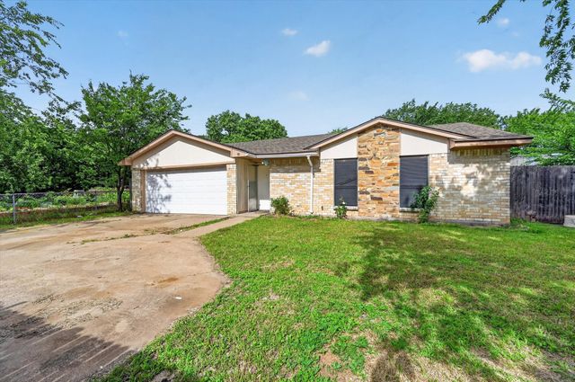 207 Water Lane, Crowley, TX 76036