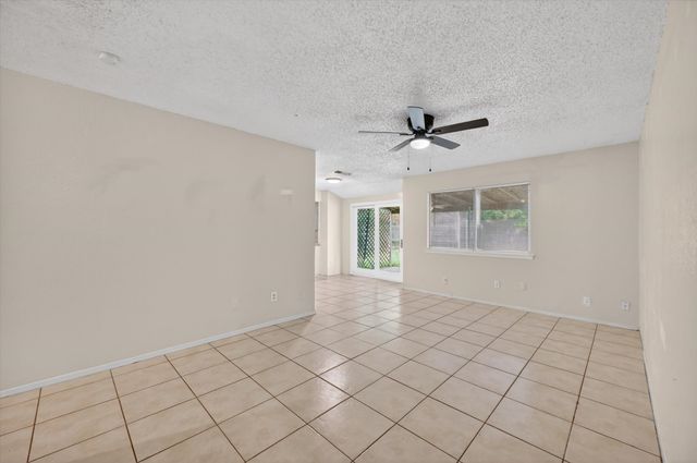 207 Water Lane, Crowley, TX 76036