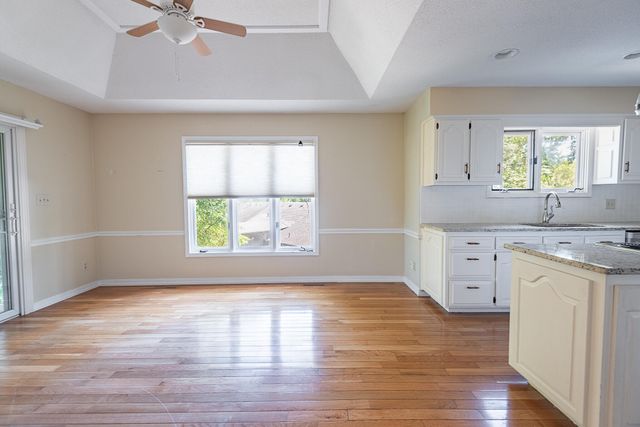 759 S Augusta Drive, Springfield, MO 65809