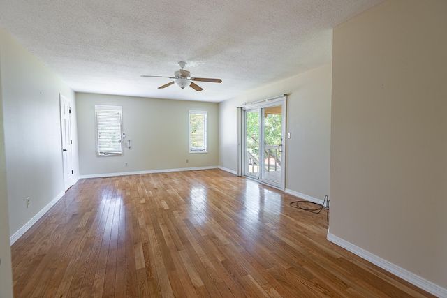 759 S Augusta Drive, Springfield, MO 65809