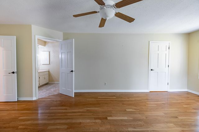 759 S Augusta Drive, Springfield, MO 65809