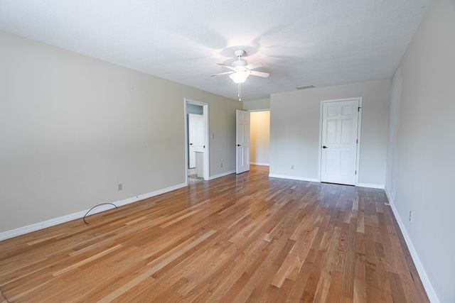 759 S Augusta Drive, Springfield, MO 65809