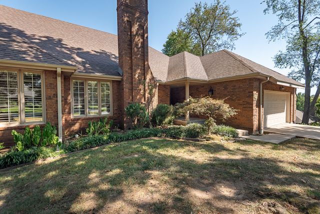 759 S Augusta Drive, Springfield, MO 65809