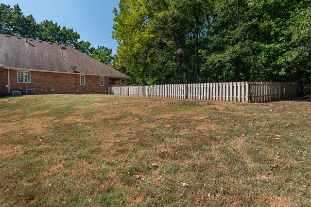 759 S Augusta Drive, Springfield, MO 65809