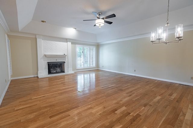 759 S Augusta Drive, Springfield, MO 65809