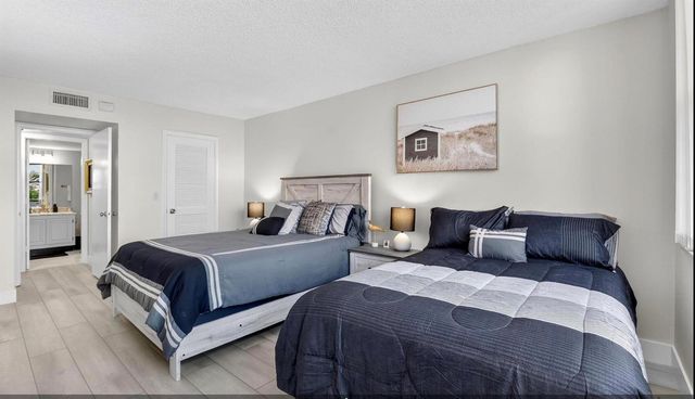 3400 N Ocean Drive 405, Singer Island, FL 33404