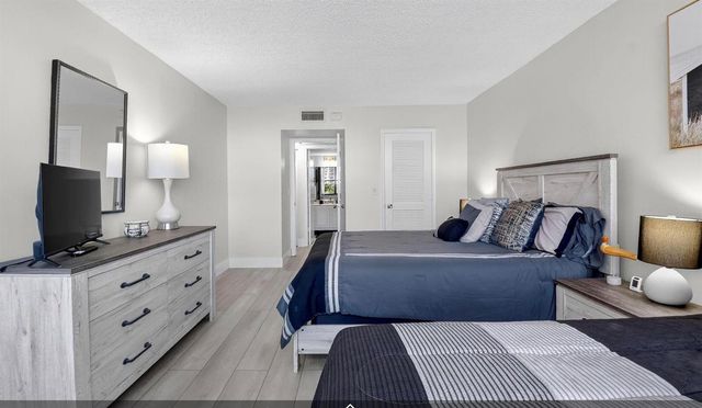 3400 N Ocean Drive 405, Singer Island, FL 33404