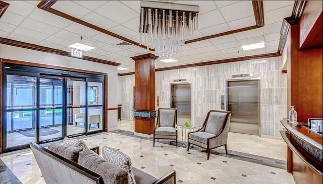 3400 N Ocean Drive 405, Singer Island, FL 33404