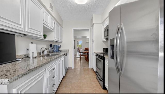 3400 N Ocean Drive 405, Singer Island, FL 33404