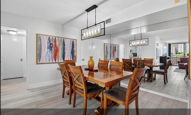 3400 N Ocean Drive 405, Singer Island, FL 33404