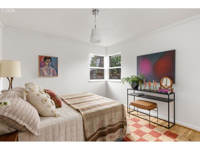 4310 Se LAMBERT St, Portland, OR 97206