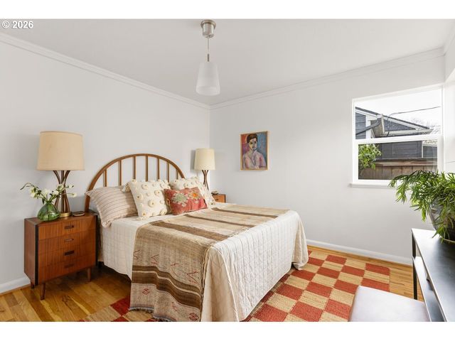 4310 Se LAMBERT St, Portland, OR 97206