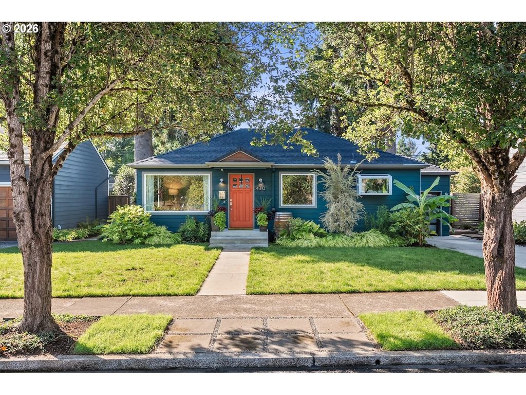 4310 Se LAMBERT St, Portland, OR 97206