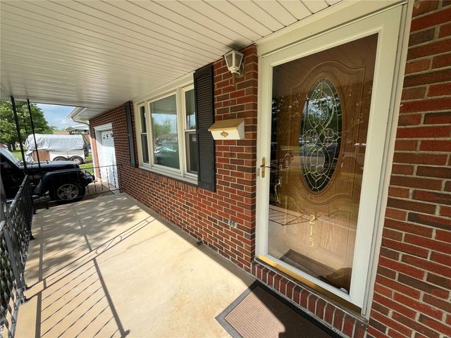215 Lee St, Fredericktown, MO 63645