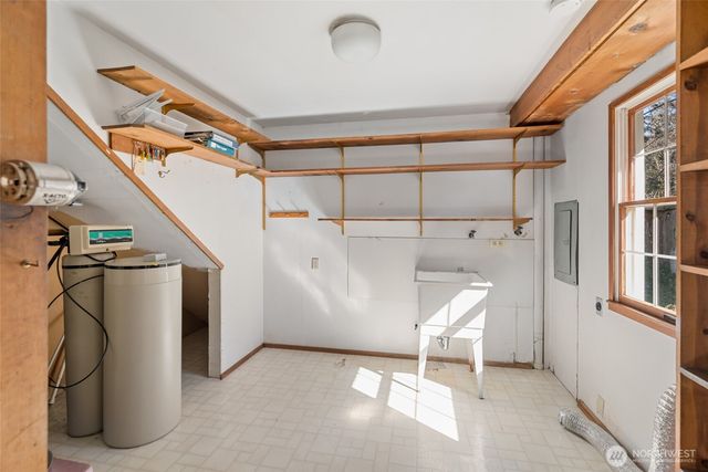 1369 Chatham Lane, Oak Harbor, WA 98277