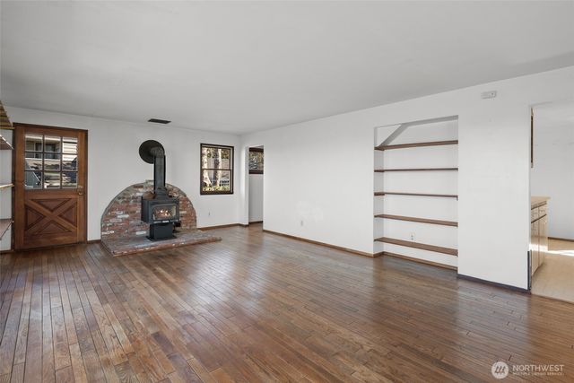 1369 Chatham Lane, Oak Harbor, WA 98277