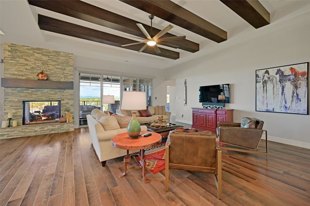 7 Camino Barranca, Santa Fe, NM 87507