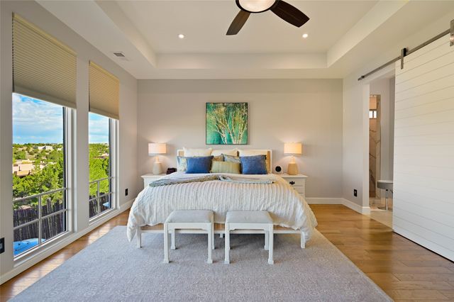 7 Camino Barranca, Santa Fe, NM 87507