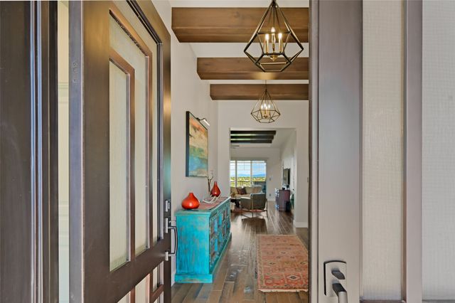 7 Camino Barranca, Santa Fe, NM 87507