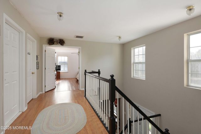 22 Roe Lane, Howell, NJ 07731