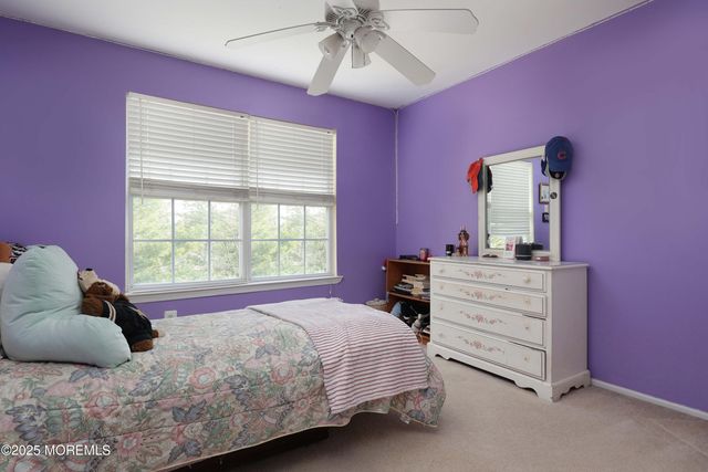 22 Roe Lane, Howell, NJ 07731