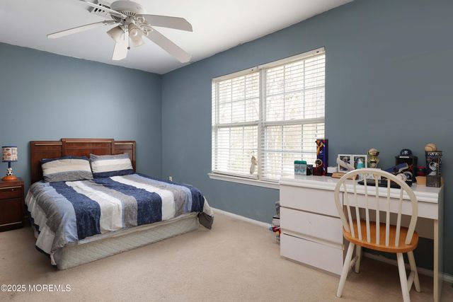 22 Roe Lane, Howell, NJ 07731