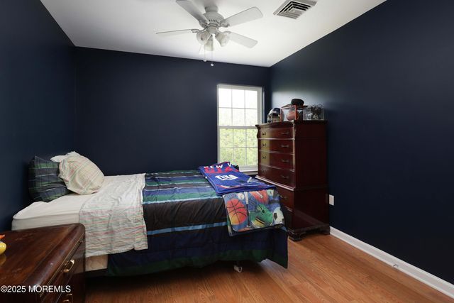 22 Roe Lane, Howell, NJ 07731