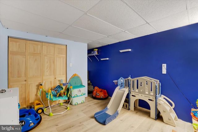 417 RUSHMORE DR, York, PA 17402